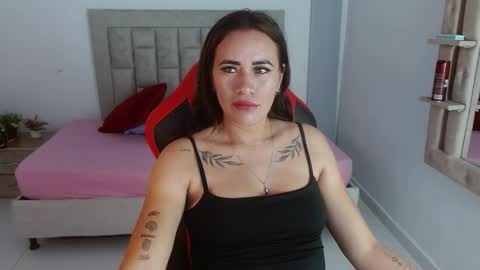 Kimberly online show from November 17, 2025, 11:32 pm