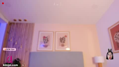 Snapshot of kim_joi_ chatting on April 26, 2026, 12:47 pm Kim Joi online show from April 26, 2026, 12:47 pm