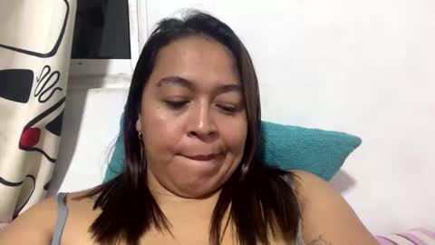 Kim  online show from June 10, 2026, 12:33 am