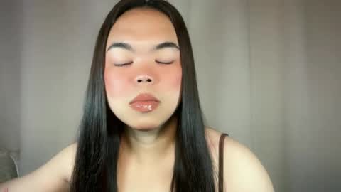 KYLIE online show from December 14, 2025, 5:46 am