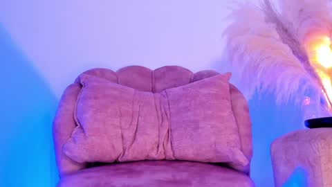 Kim Murphy online show from December 24, 2024, 2:54 pm