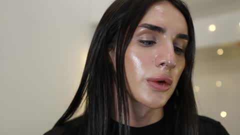 Snapshot of kim_oberlin chatting on January 31, 2025, 5:42 pm Kim Oberlin online show from January 31, 2025, 5:42 pm