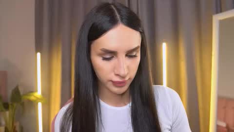 Snapshot of kim_oberlin chatting on November 13, 2025, 3:55 pm Kim Oberlin online show from November 13, 2025, 3:55 pm