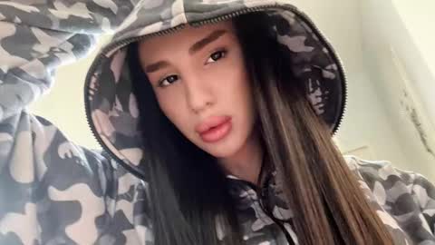 Snapshot of kim_oberlin chatting on February 5, 2026, 12:54 pm Kim Oberlin online show from February 5, 2026, 12:54 pm