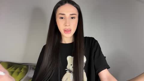 Snapshot of kim_oberlin chatting on February 12, 2026, 2:23 pm Kim Oberlin online show from February 12, 2026, 2:23 pm