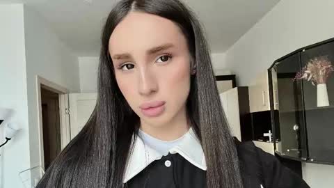 Kim Oberlin online show from March 12, 2026, 4:57 pm