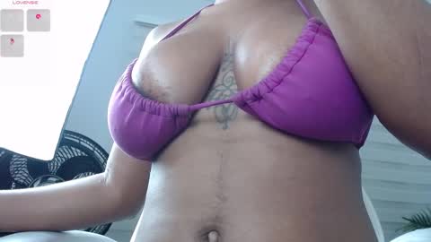 kimara lion online show from January 11, 2025, 8:43 am