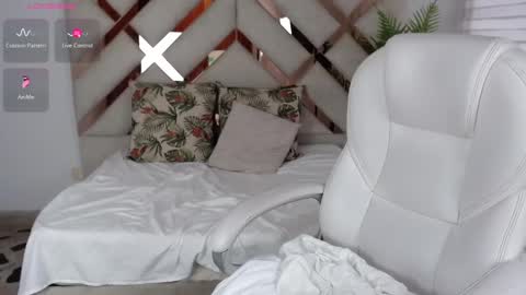 kimara lion online show from February 4, 2025, 1:06 pm