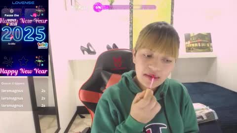 Snapshot of kimberlly25 chatting on January 9, 2025, 3:15 am kimberly online show from January 9, 2025, 3:15 am