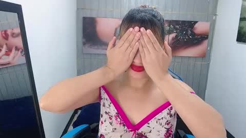 Snapshot of kimberlly25 chatting on January 12, 2025, 9:29 pm kimberly online show from January 12, 2025, 9:29 pm