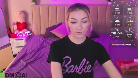 kimberlly_smith online show from March 25, 2026, 12:27 am