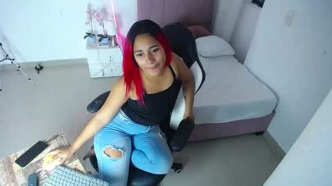 kimberly_lustrum online show from July 11, 2026, 11:57 am