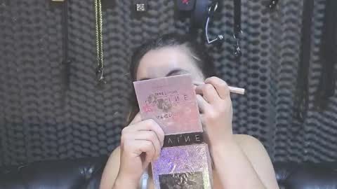 Snapshot of kimberly_swan_ chatting on February 2, 2025, 8:08 pm KIMBERLY SWAN online show from February 2, 2025, 8:08 pm