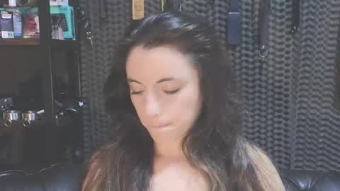 Snapshot of kimberly_swan_ chatting on February 6, 2025, 3:41 pm KIMBERLY SWAN online show from February 6, 2025, 3:41 pm