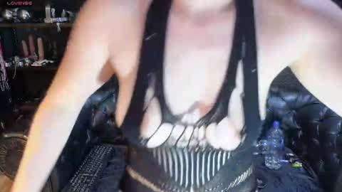 Snapshot of kimberly_swan_ chatting on July 16, 2026, 6:25 pm KIMBERLY SWAN online show from July 16, 2026, 6:25 pm