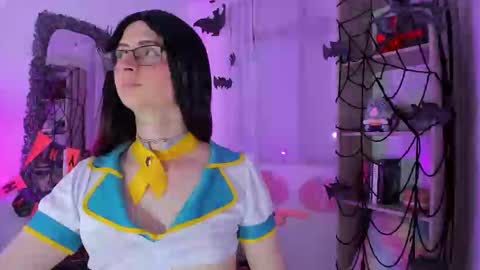 kimberly_thonson online show from November 2, 2025, 4:42 pm