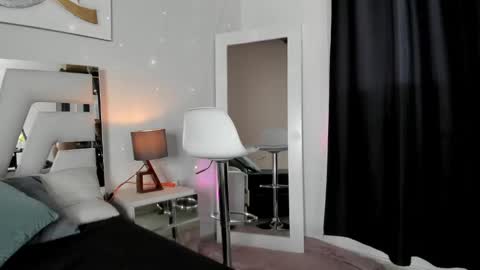 Snapshot of kimberlycoxxx chatting on December 22, 2024, 11:20 pm kimberly online show from December 22, 2024, 11:20 pm