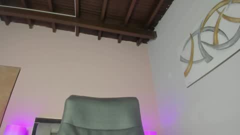 Snapshot of kimberlycoxxx chatting on March 3, 2025, 9:59 pm kimberly online show from March 3, 2025, 9:59 pm