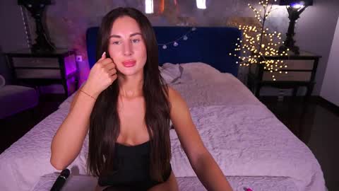 Kim online show from April 16, 2026, 8:42 pm