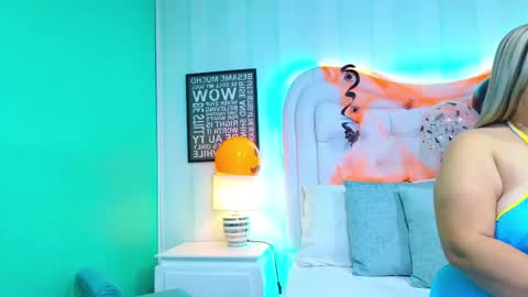 KimBrooks online show from October 23, 2025, 10:58 am