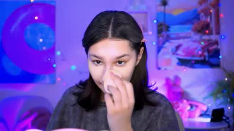 kimclarks online show from November 13, 2025, 12:26 pm