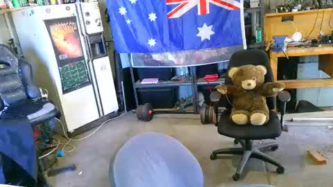 kimintheshed online show from February 1, 2026, 1:37 am