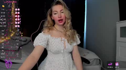 kimmy1_powell online show from March 8, 2025, 3:17 am