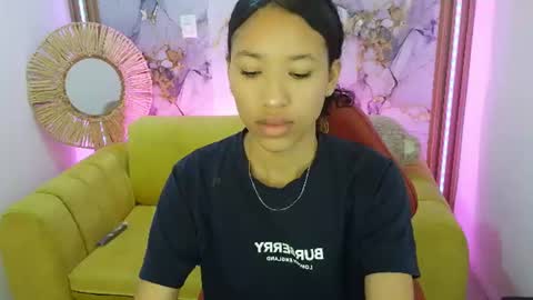 Snapshot of kimmy_m_ chatting on June 9, 2026, 1:01 pm kimmy_m_ online show from June 9, 2026, 1:01 pm
