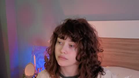 kina_ka online show from April 14, 2026, 7:09 pm