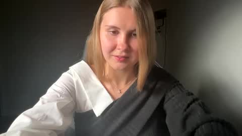 kinci06 online show from March 7, 2025, 10:54 pm