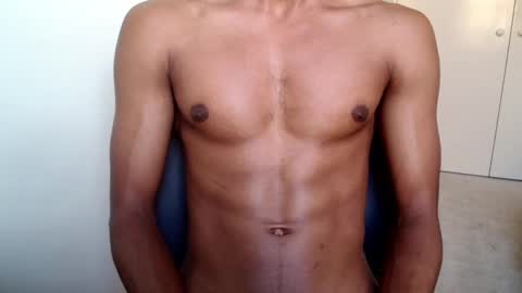 Snapshot of kinda_horny_right_now chatting on March 9, 2025, 3:22 am Isaac online show from March 9, 2025, 3:22 am