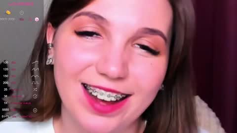 Hazel online show from March 5, 2025, 10:43 pm