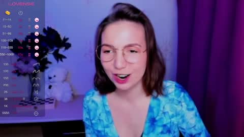 Hazel online show from April 18, 2026, 7:58 pm