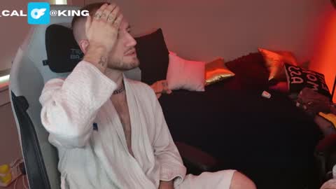 Snapshot of king_cal_ chatting on March 7, 2025, 4:44 pm king_cal_ online show from March 7, 2025, 4:44 pm