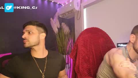 Snapshot of king_cal_ chatting on February 16, 2026, 10:17 pm king_cal_ online show from February 16, 2026, 10:17 pm