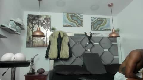 HOT MEN BLACK online show from December 28, 2024, 7:22 pm