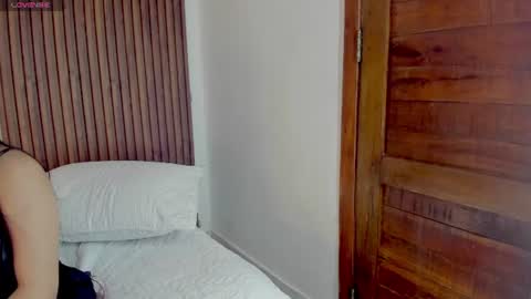 Snapshot of king_lovely_horny chatting on June 22, 2026, 7:00 pm KING online show from June 22, 2026, 7:00 pm