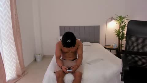 king_master77 online show from February 20, 2025, 2:24 pm