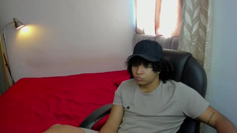 king_master77 online show from October 13, 2025, 6:41 pm