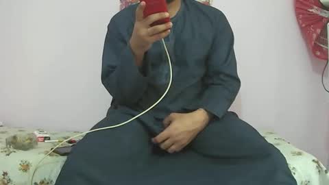 Snapshot of king_of_arabians chatting on March 19, 2026, 8:40 am king_of_arabians online show from March 19, 2026, 8:40 am