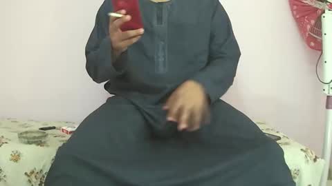 Snapshot of king_of_arabians chatting on April 8, 2026, 7:08 am king_of_arabians online show from April 8, 2026, 7:08 am