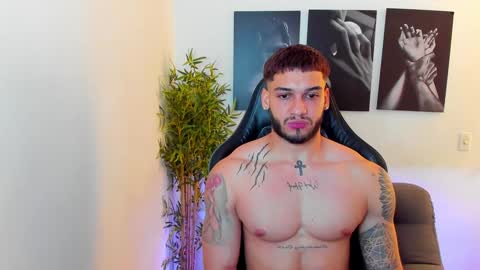 Snapshot of king_of_kings__ chatting on January 17, 2025, 7:38 pm king_of_kings__ online show from January 17, 2025, 7:38 pm