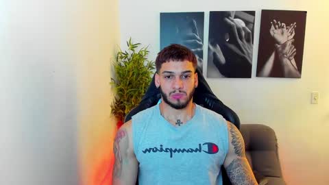 Snapshot of king_of_kings__ chatting on February 5, 2025, 11:06 pm king_of_kings__ online show from February 5, 2025, 11:06 pm