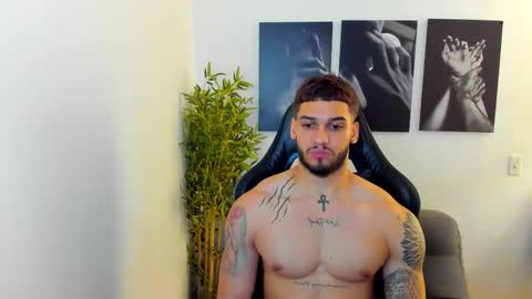 Snapshot of king_of_kings__ chatting on February 18, 2025, 6:59 am king_of_kings__ online show from February 18, 2025, 6:59 am