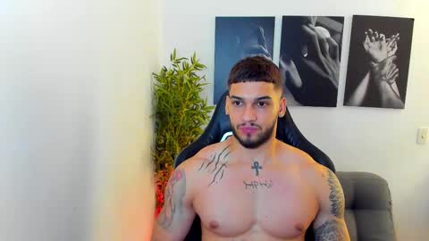 Snapshot of king_of_kings__ chatting on February 22, 2025, 2:50 am king_of_kings__ online show from February 22, 2025, 2:50 am