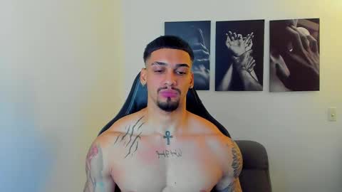 Snapshot of king_of_kings__ chatting on October 4, 2025, 5:55 pm king_of_kings__ online show from October 4, 2025, 5:55 pm