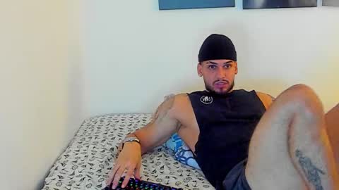 king_of_kings__ online show from December 16, 2025, 12:48 am