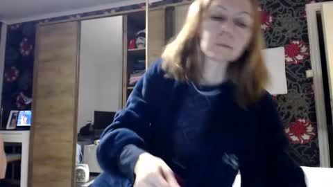 Snapshot of kingandprincess chatting on March 8, 2025, 9:29 pm sexysexyhotwetpinkredpussy online show from March 8, 2025, 9:29 pm