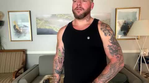 Snapshot of kingcali420_ chatting on May 6, 2026, 6:24 pm kingcali420_ online show from May 6, 2026, 6:24 pm