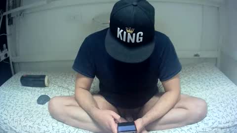  ivano corona  online show from April 13, 2026, 11:59 am